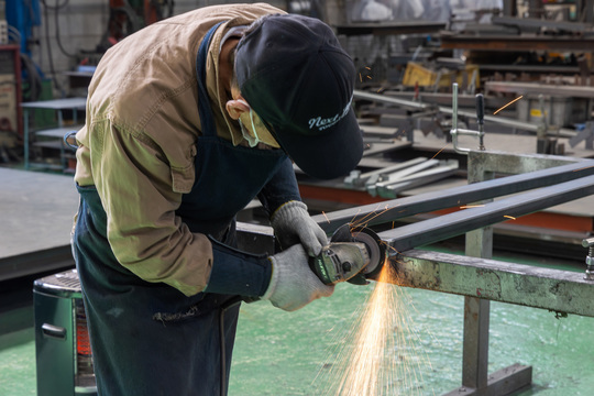 製造の流れ - 鉄鋼/金属製品 加工メーカー